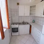 Andjelka B4 *