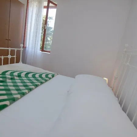 Apartment Andjelka B4